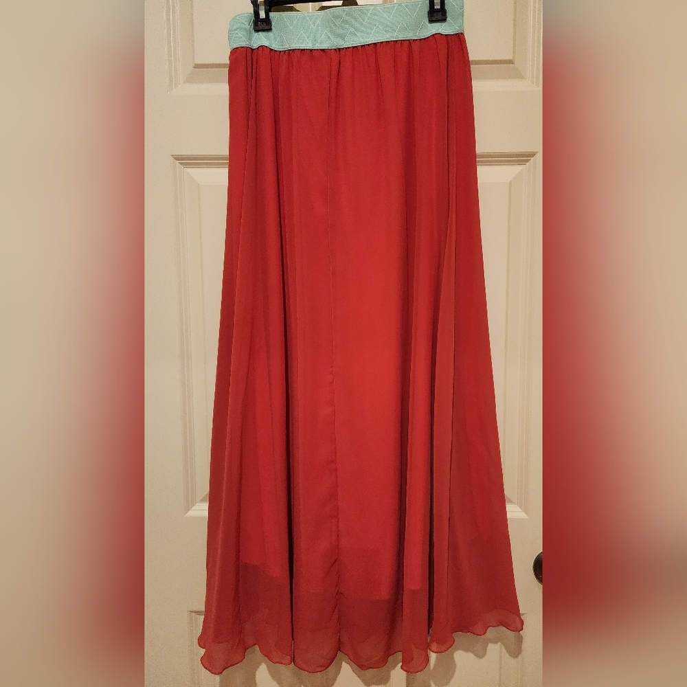 LuLaRoe Lucy Skirt